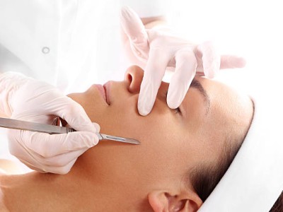 Bye-bye donshaartjes en dode huidcellen met dermaplaning!