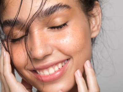 Huidverbetering: Tips en Behandelingen voor een Stralende Huid