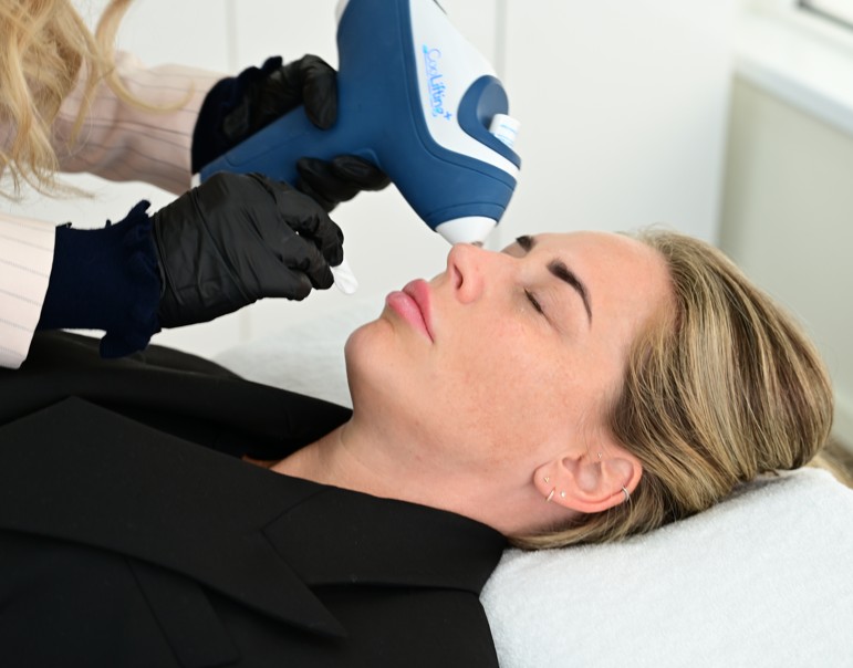 Wat is de prijs van een Coolifting behandeling bij Diodella?