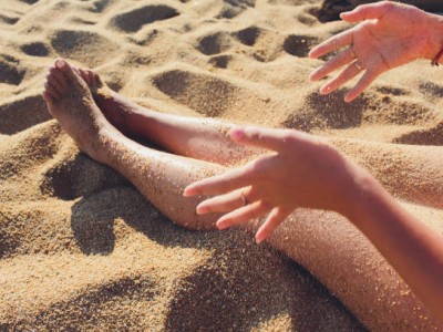 GET SUMMER READY EN SCRUB JEZELF STRALEND